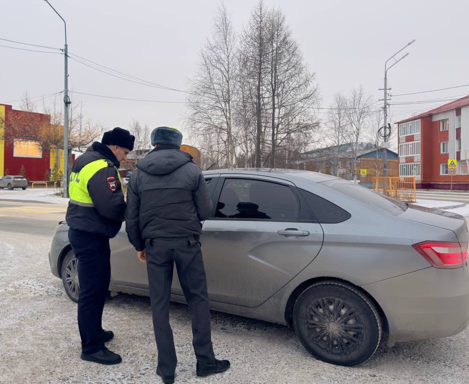 Сотрудники Госавтоинспекции совместно с представителями Гостехнадзора Пуровского района провели рейдовое мероприятие «Такси»