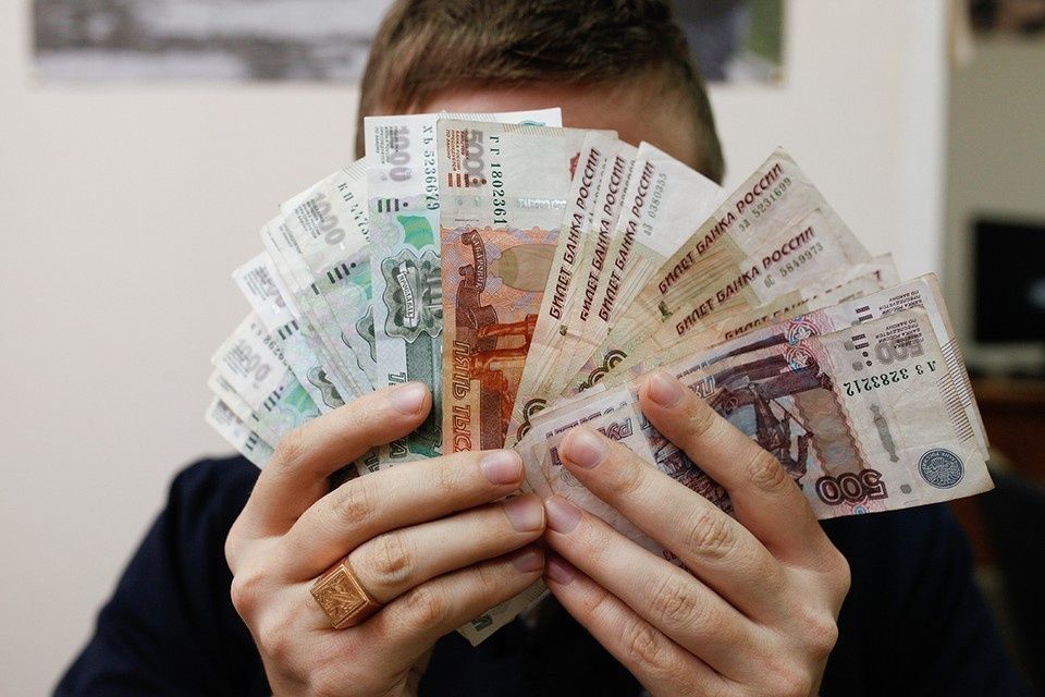 Как начать копить на пенсию с первых зарплат: советы экспертов