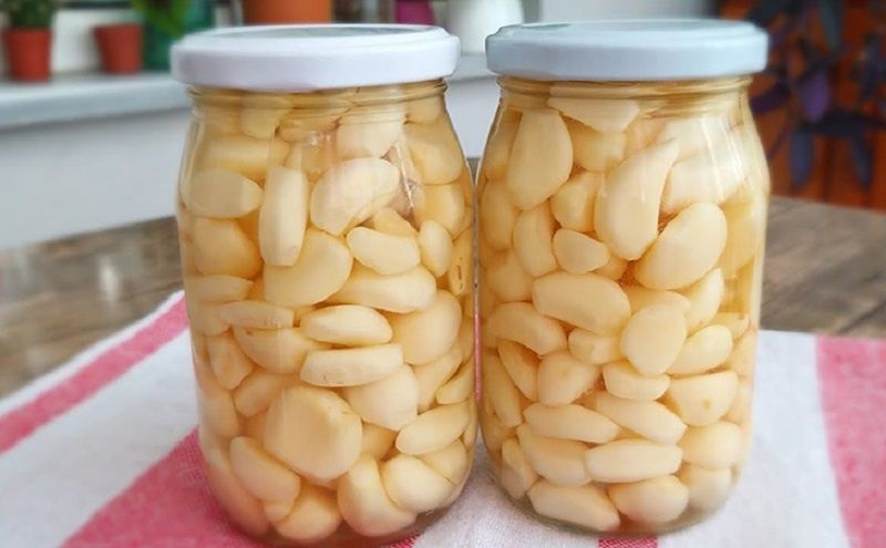 Чесночник по-турецки: как сделать зимнюю закуску с питательными свойствами