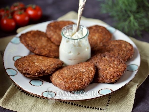 Нежные оладьи из куриной печени: как превратить их в лакомство для всей семьи