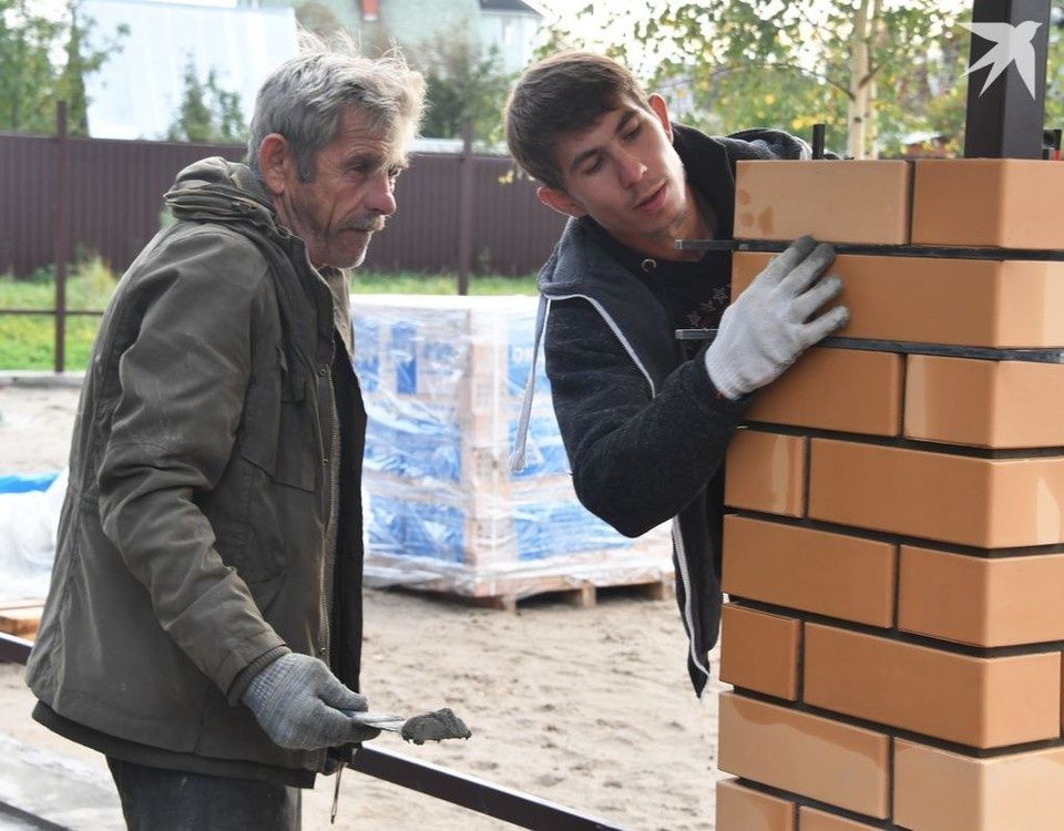 Как декрет, армия и учеба влияют на пенсии в Беларуси: важные моменты