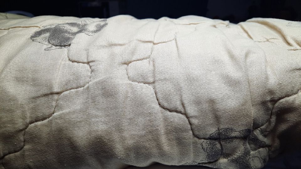 Как эффективно постирать толстое одеяло: простой и проверенный метод