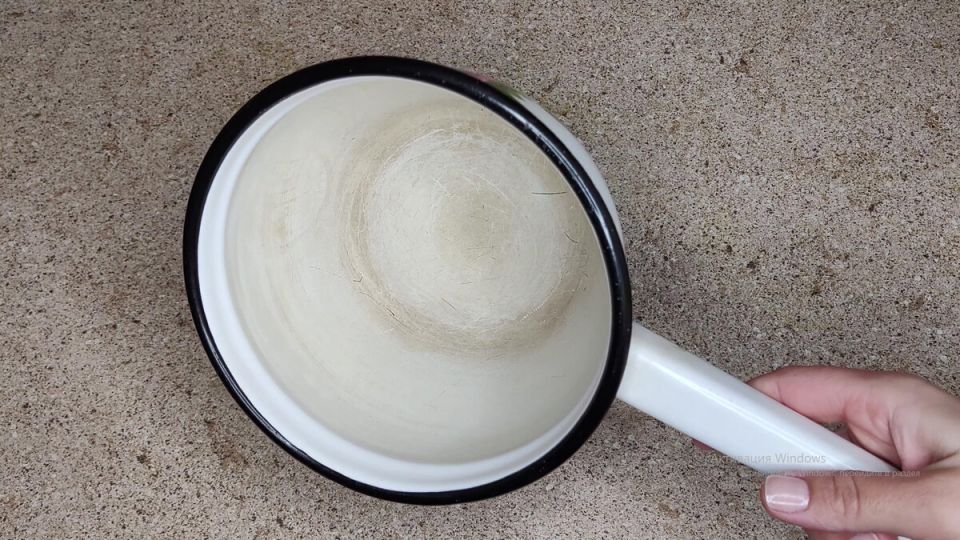 Эффективные методы очистки эмалированных кастрюль от налета